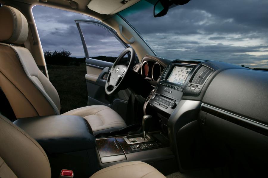  Toyota Land Cruiser 200 2007 года  (фото 60 из 196)